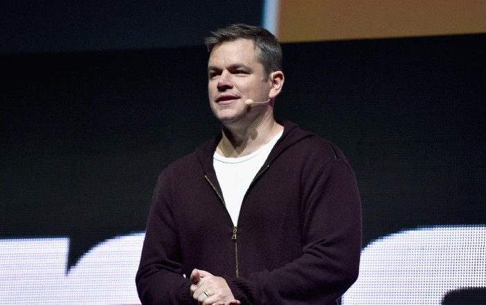 Ke Indonesia, Matt Damon Kunjungi Koperasi