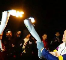 Obor Asian Games Bertemu Api Biru Kawah Ijen