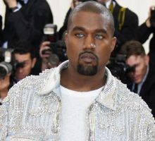 Kanye West Beri Kejutan lewat Lagu Baru “XTCY”