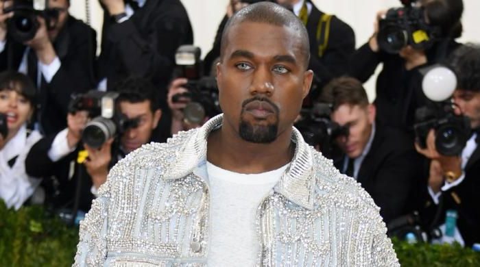 Kanye West Beri Kejutan lewat Lagu Baru “XTCY”