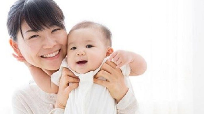 Ketika Ibu Muda Bekerja Rindu Berat, Samsung Galaxy J6 Jadi Penyelamat