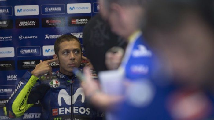 Valentino Rossi Pasrah Motornya Kalah Ngacir Sama Motornya Jorge Lorenzo