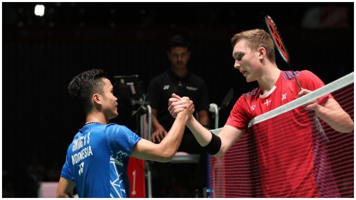 Kalah dari Anthony Ginting, Viktor Axelsen Beri Pujian dan Ungkap Alasan Kekalahannya di Babak Kedua